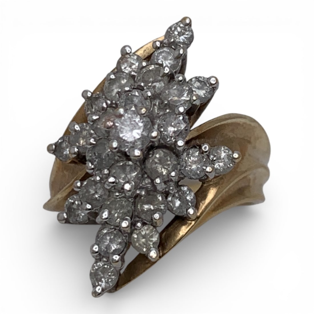 10k Yellow Gold & Diamond Ring (1 of 8)