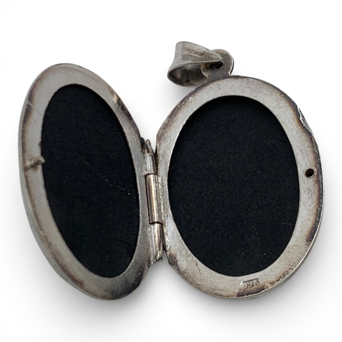 Sterling Silver Pendant Locket - 3