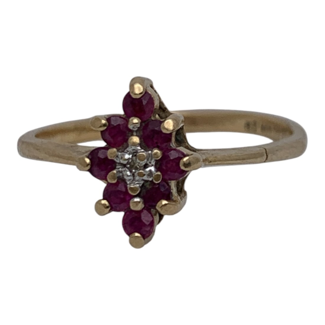 10k Yellow Gold & Ruby Ring (1 of 4)