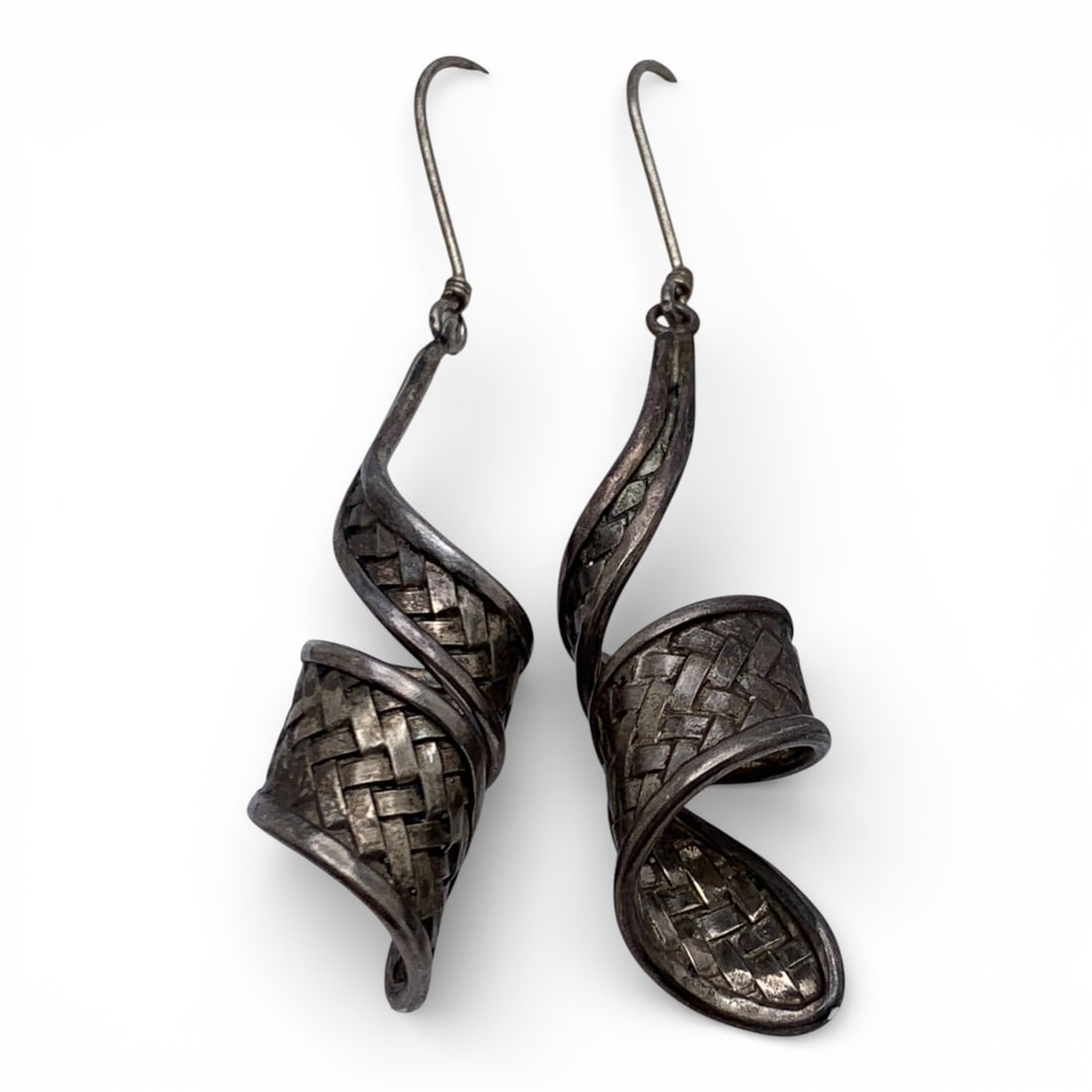 Pair Of Sterling Silver Earrings: Marked 925 - 2 1/4" Long - 9.4 Grams