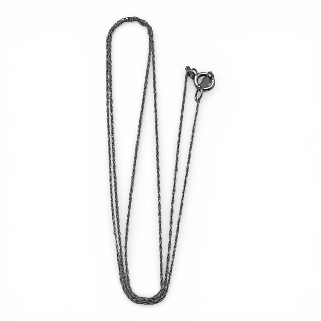 10k White Gold Chain Necklace: Marked 10k - 19 1/4" Long - 0.3 DwtGemstones Tested With Presidium Gem Tester Il - Berners Does Not Guarantee Authenticity Of Gemstones