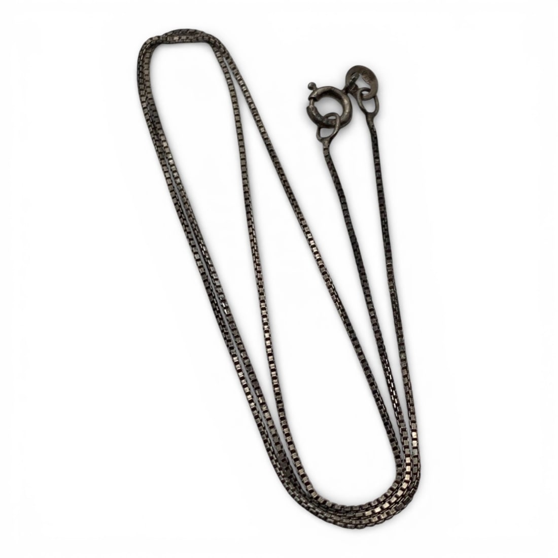 Sterling Silver Box Chain Necklace: Marked 925 - 18" Long - 1.9 Grams