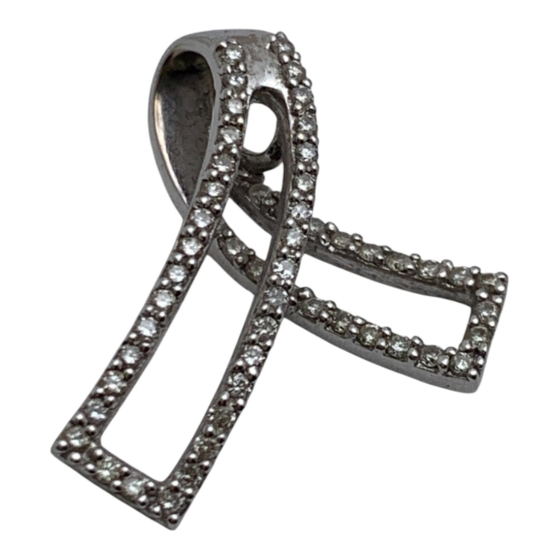 14k White Gold Pendant W White Diamonds (1 of 3)