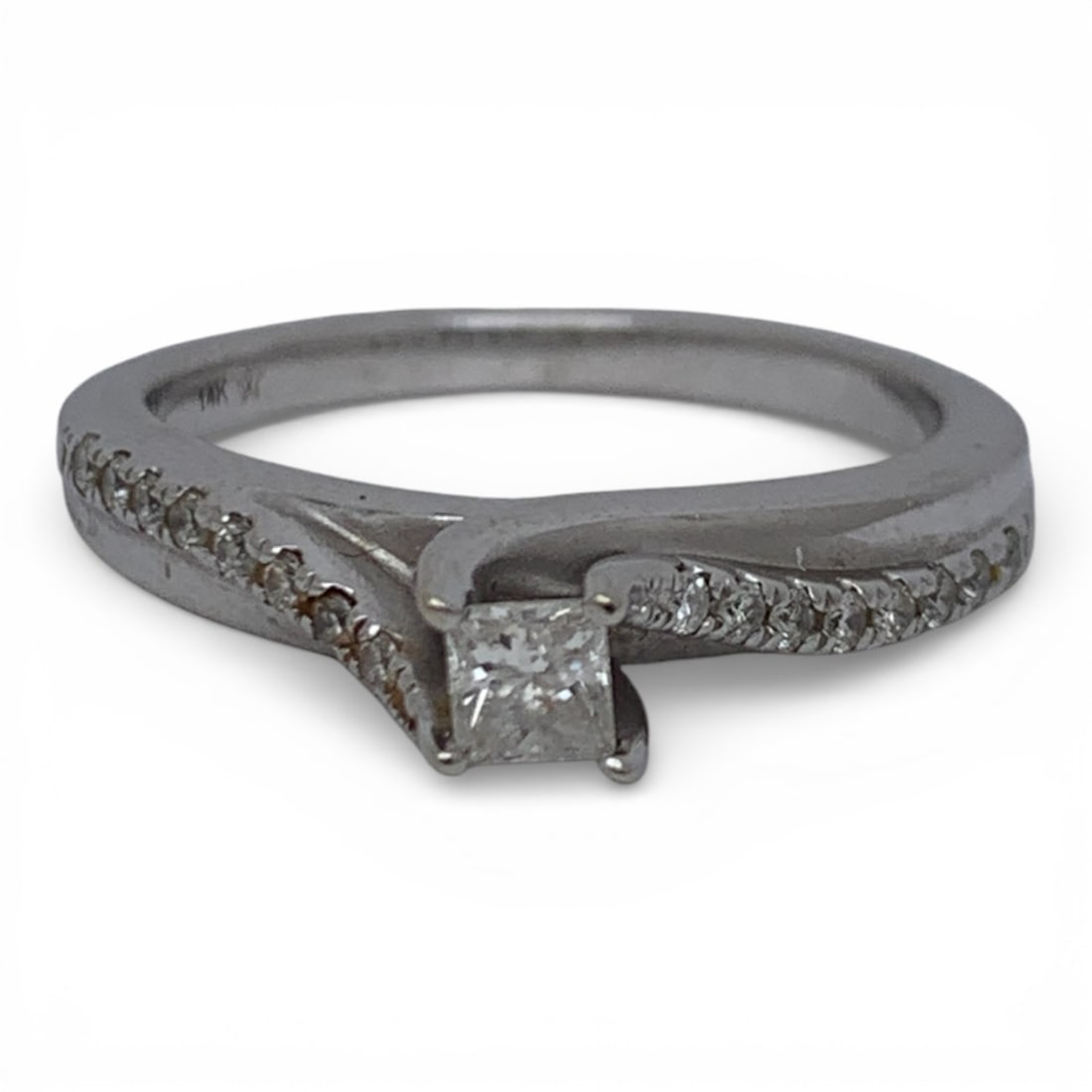 14k White Gold & Diamond Ring: Marked 14k - Size 7 - 2.5 DwtGemstones Tested With Presidium Gem Tester Il - Berners Does Not Guarantee Authenticity Of Gemstones