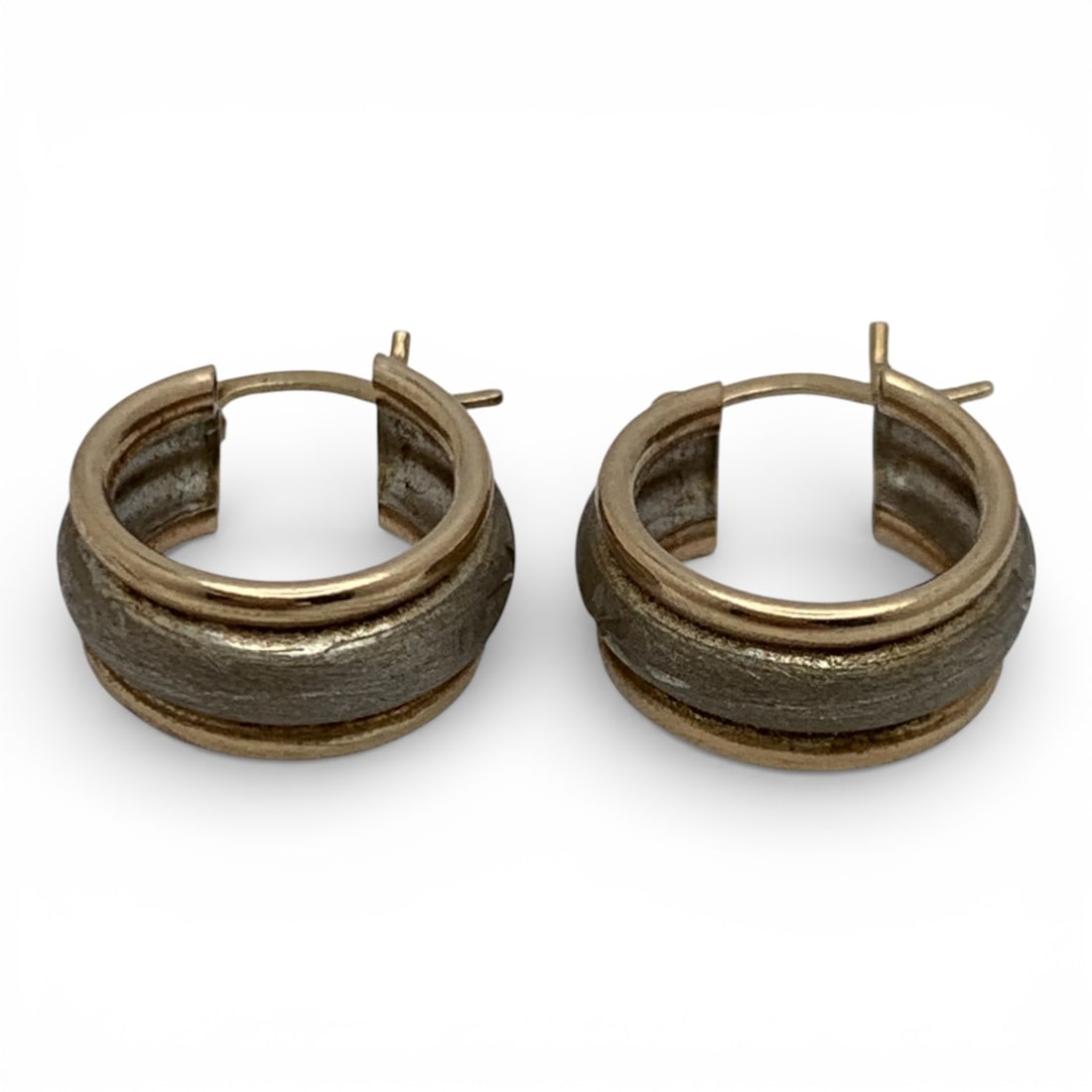 Pair Of 14k Yellow Gold Hoop Earrings: Marked 14k - 3/4" Long - 1.7 Dwt