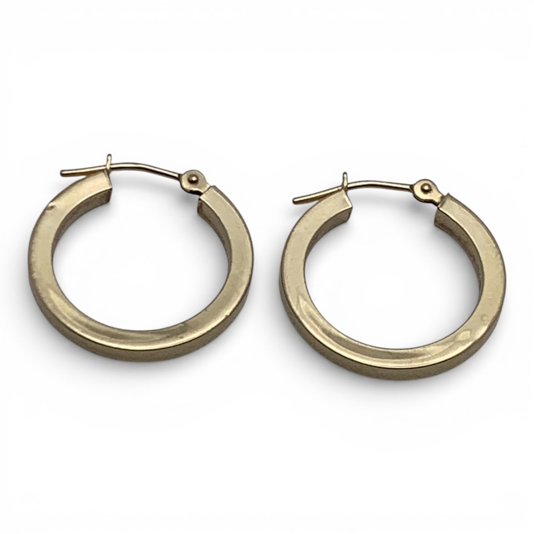 Pair Of 14k Yellow Gold Hoop Earrings: Marked 14k - 3/4" Long - 0.5 DwtGemstones Tested With Presidium Gem Tester Il - Berners Does Not Guarantee Authenticity Of Gemstones