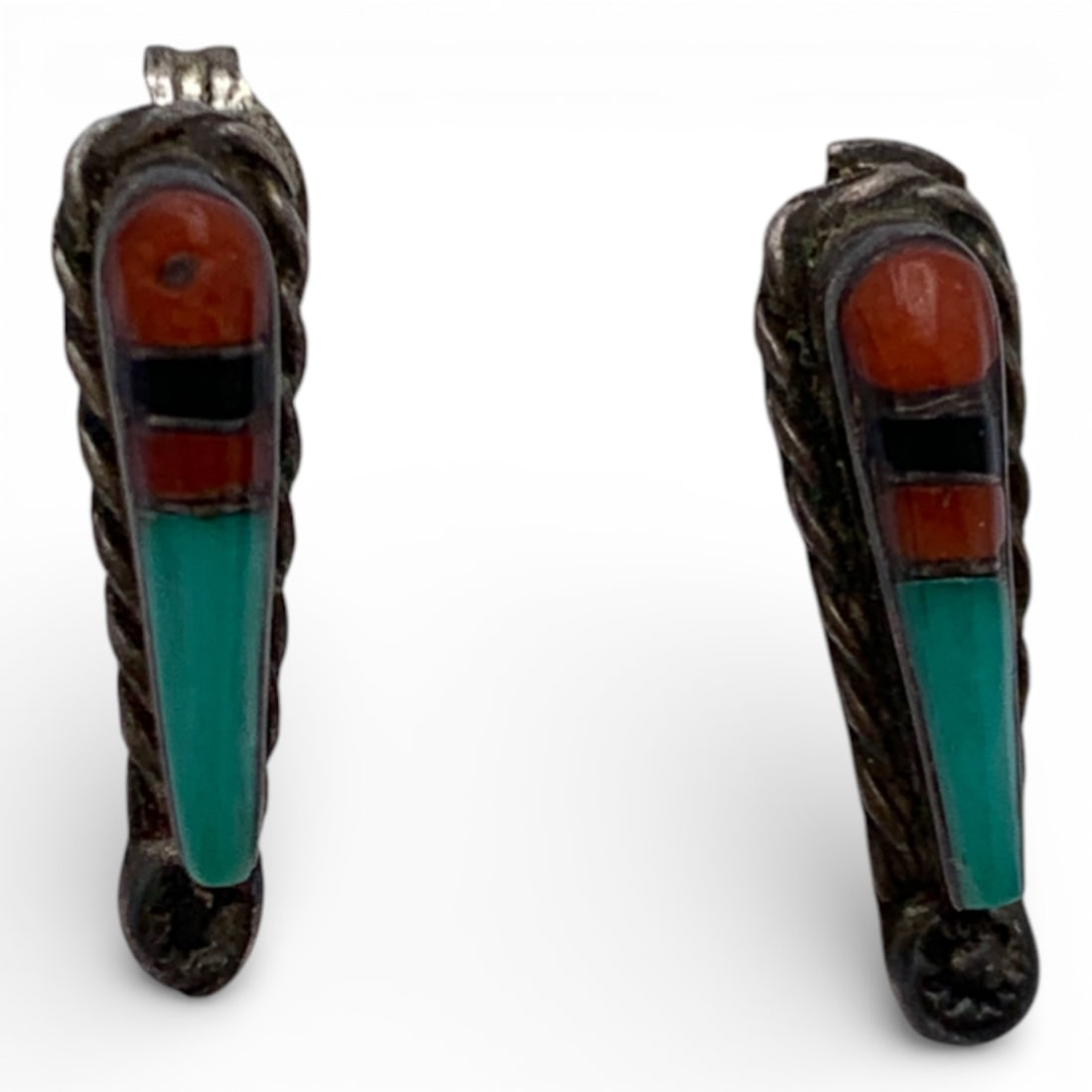 Pair Of Silver Earrings With Stones: Tests Silver - 5/8" Long - 1.2 Grams