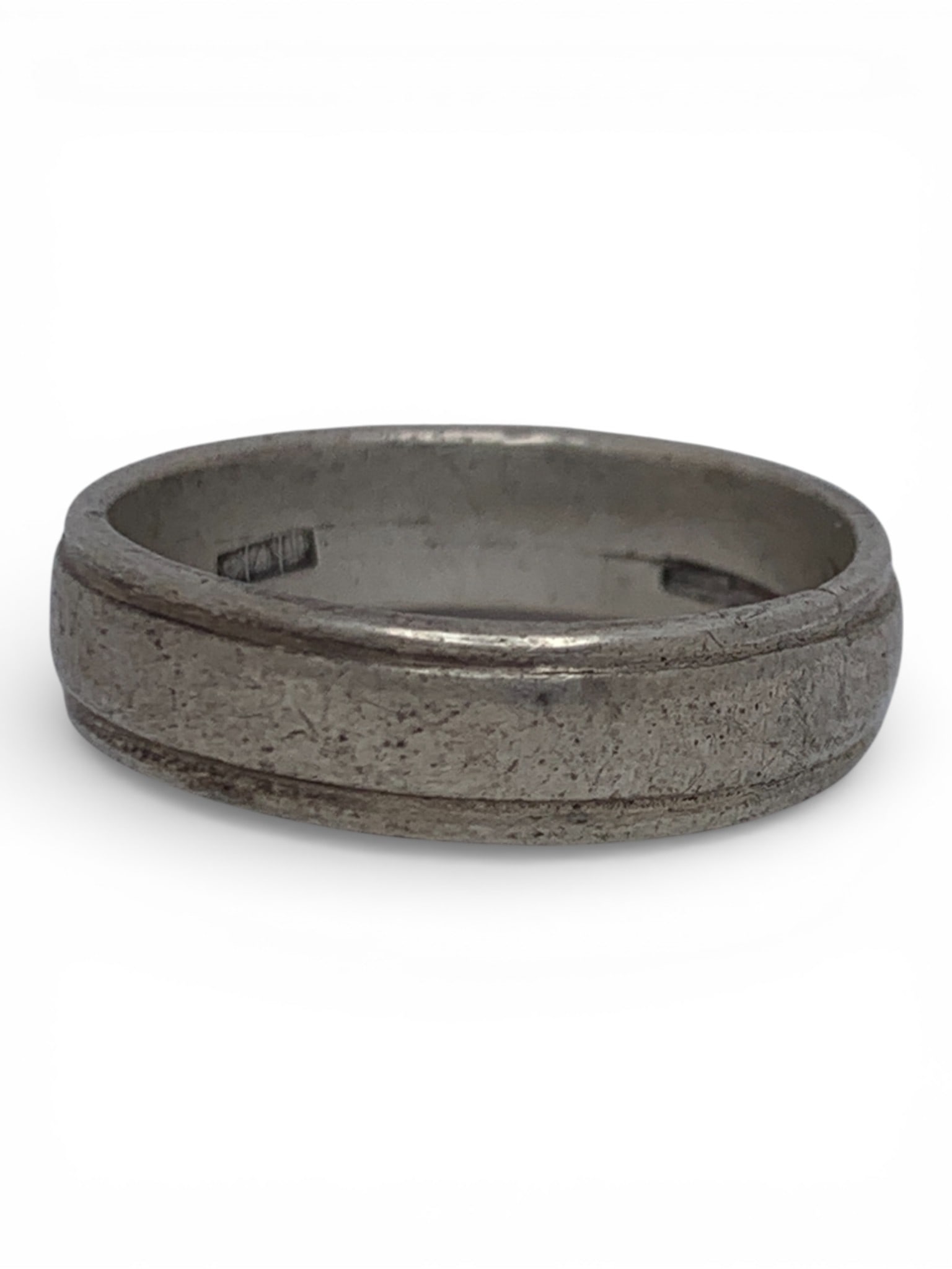 Hallmarked Silver Band: Bears Marks - Size 10 - 5.0 Grams