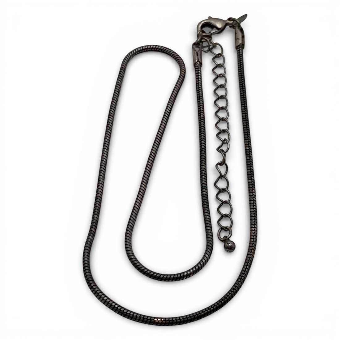 Silver Avon Necklace: Tests Silver - 19 1/2" Long - 9.8 Grams