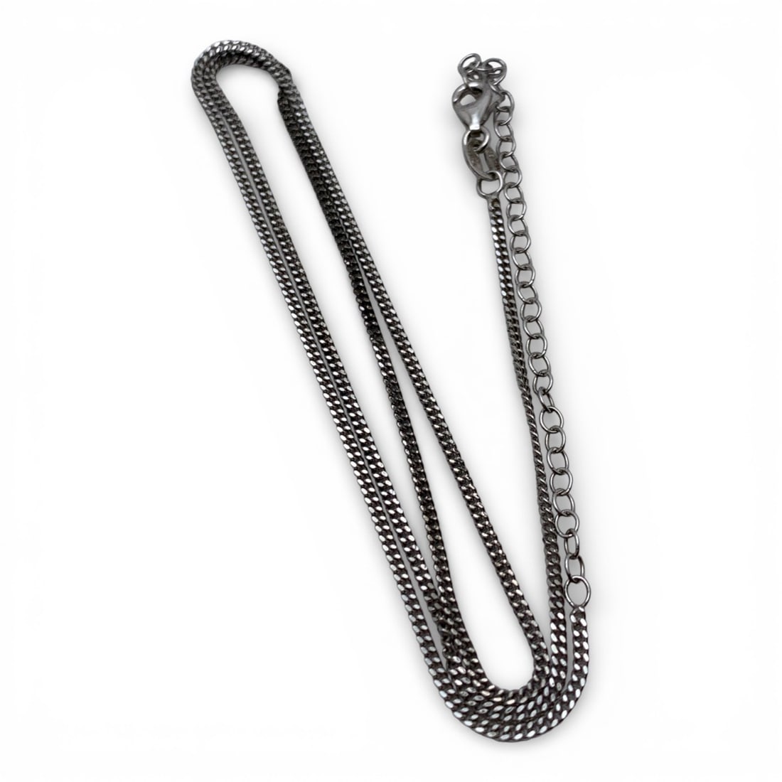 Sterling Silver Chain Necklace: Marked 925 - 20" Long - 3.0 Grams