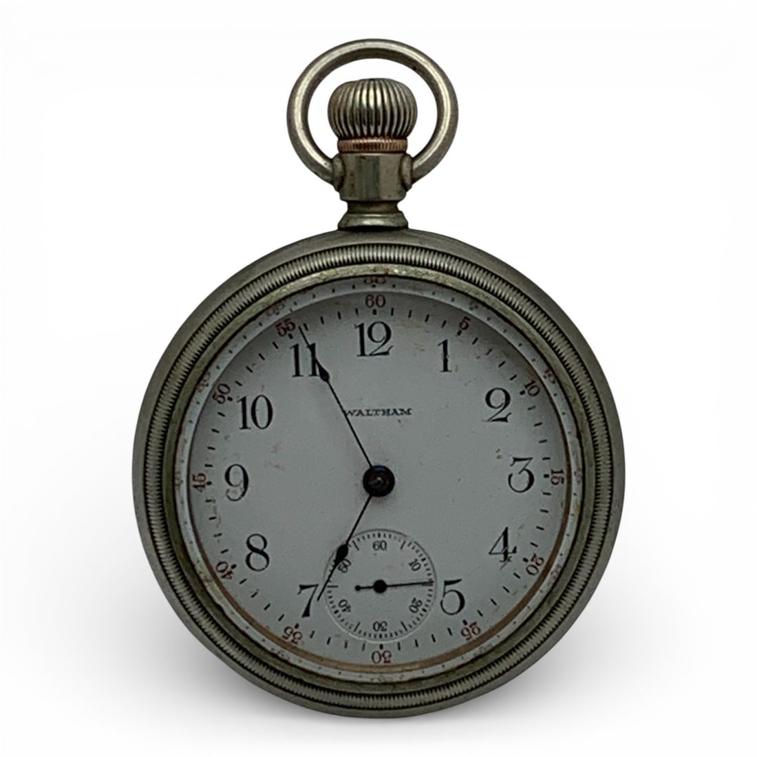 Waltham Silver Tone 15 Jewels Pocket Watch: Marked On Face: WalthamMarked On Back Case: Patented Trade Mark, 5228Marked On Movement: American Waltham Watch Co, 15 Jewels, 149506983 1/4" Long - 158.3 Grams