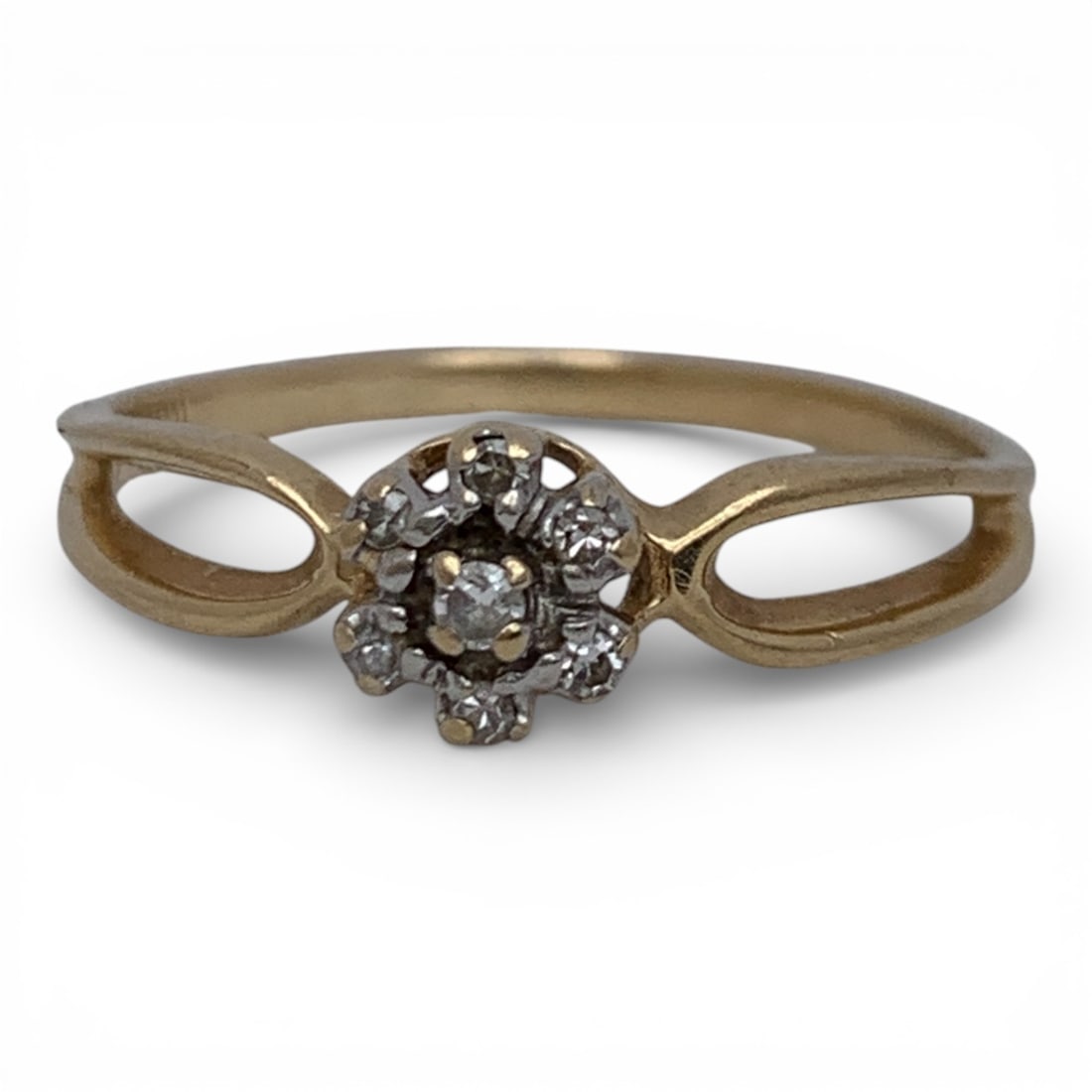 10k Yellow Gold & Diamond Ring: Marked 10k - Size 7 - 0.9 DwtGemstones Tested With Presidium Gem Tester Il - Berners Does Not Guarantee Authenticity Of Gemstones