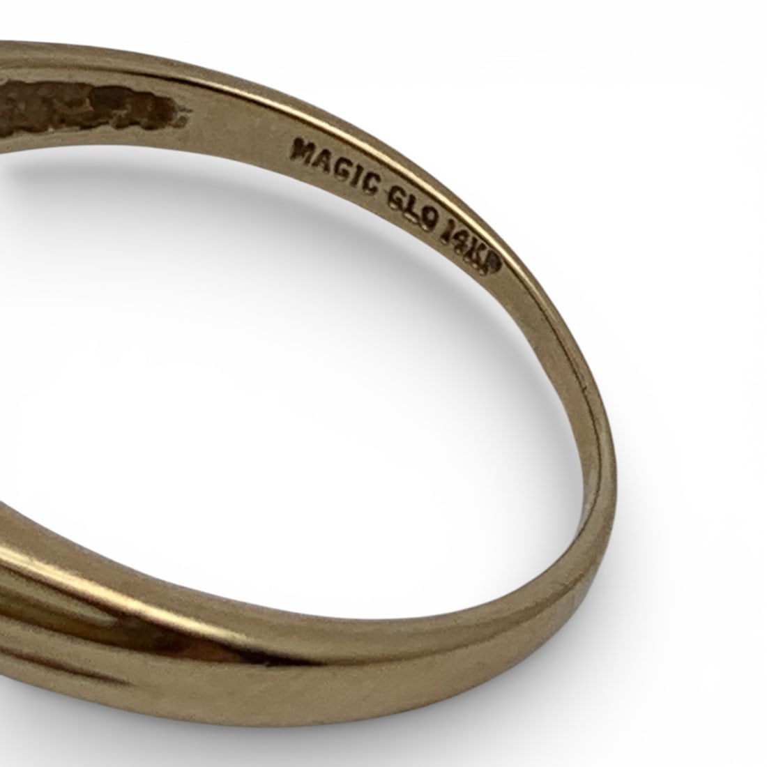 14k Yellow Gold Diamond & Ruby Ring - 6