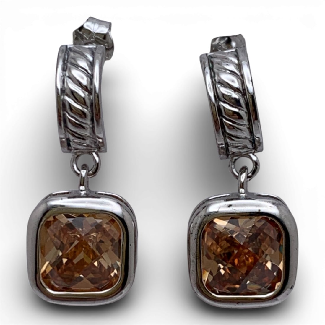 Sterling Silver & Orange Stone Earrings: Marked 925 - 7/8" Long - 4.9 Grams