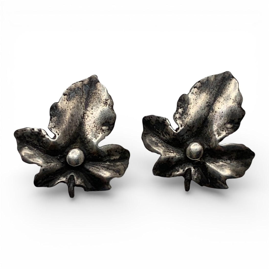 Sterling Silver Leaf Design Screw Back Earrings - 3