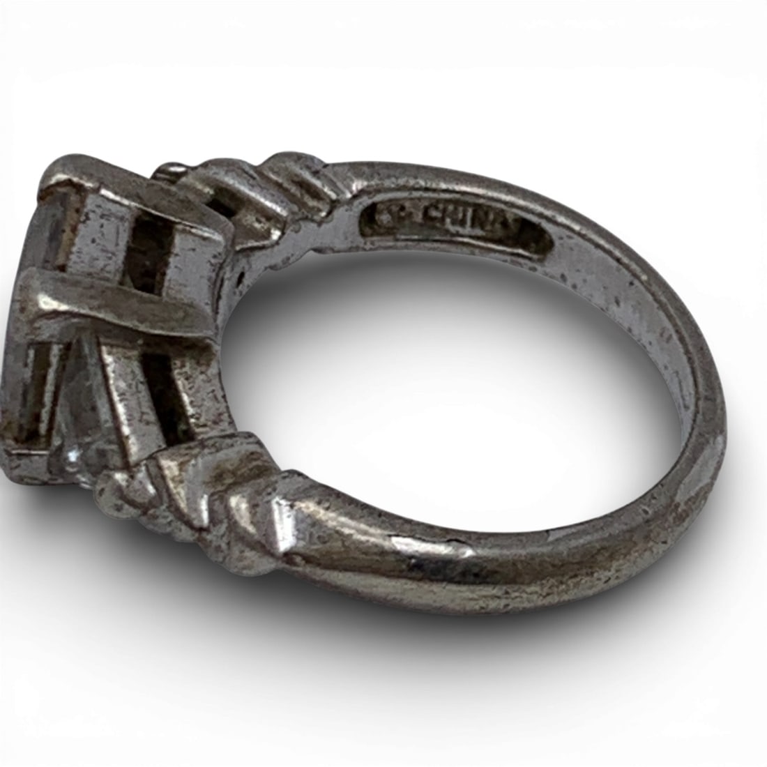 Sterling Silver & Clear Stone Ring - 3