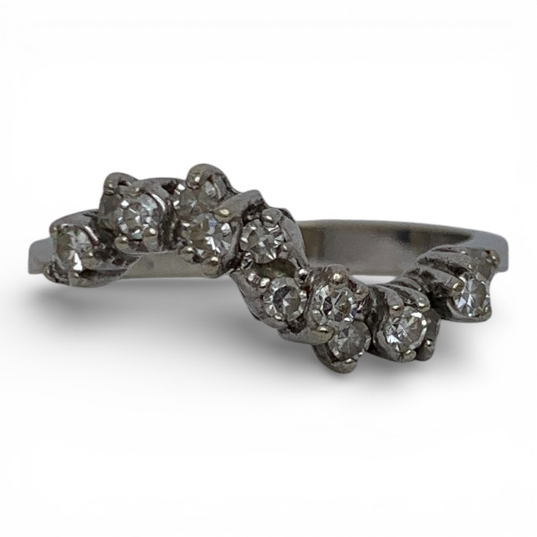 14k White Gold & Diamond Ring: Tests 14k - Size 8 - 2.4 DwtGemstones Tested With Presidium Gem Tester Il - Berners Does Not Guarantee Authenticity Of Gemstones