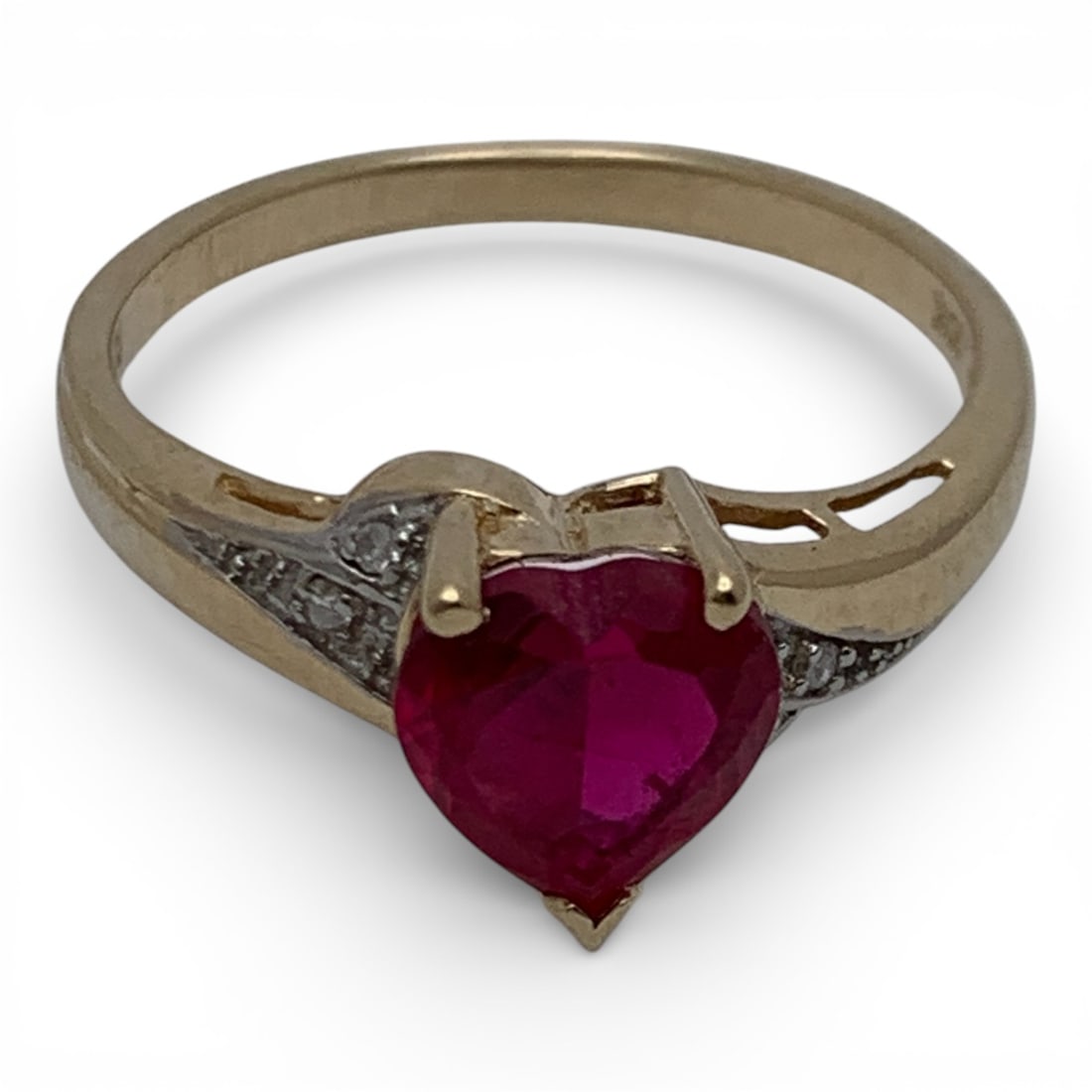 10k Yellow Gold Diamond & Ruby Ring - 5