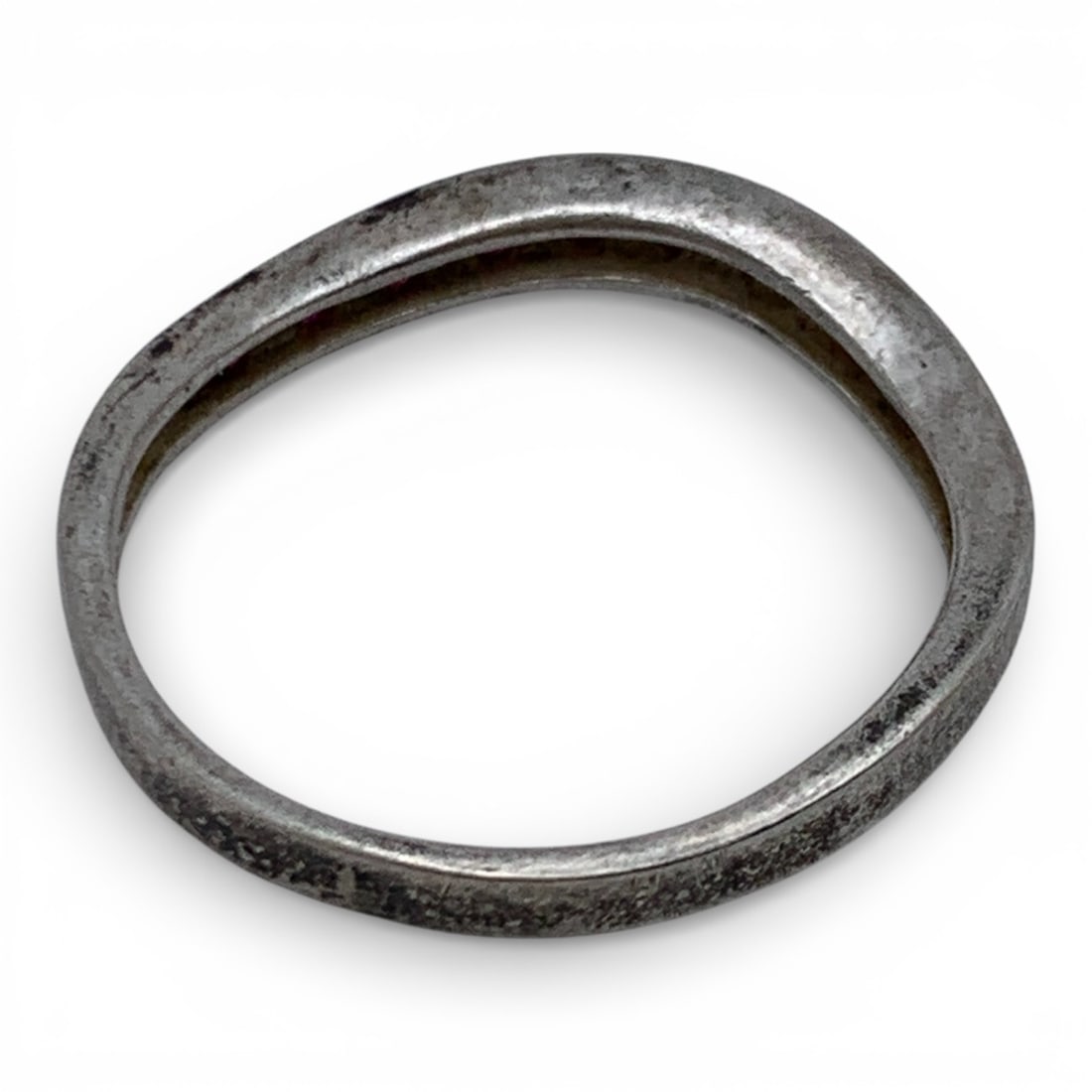 Sterling Silver & Ruby Ring: Marked 925 - Size 10 - 2.3 Grams