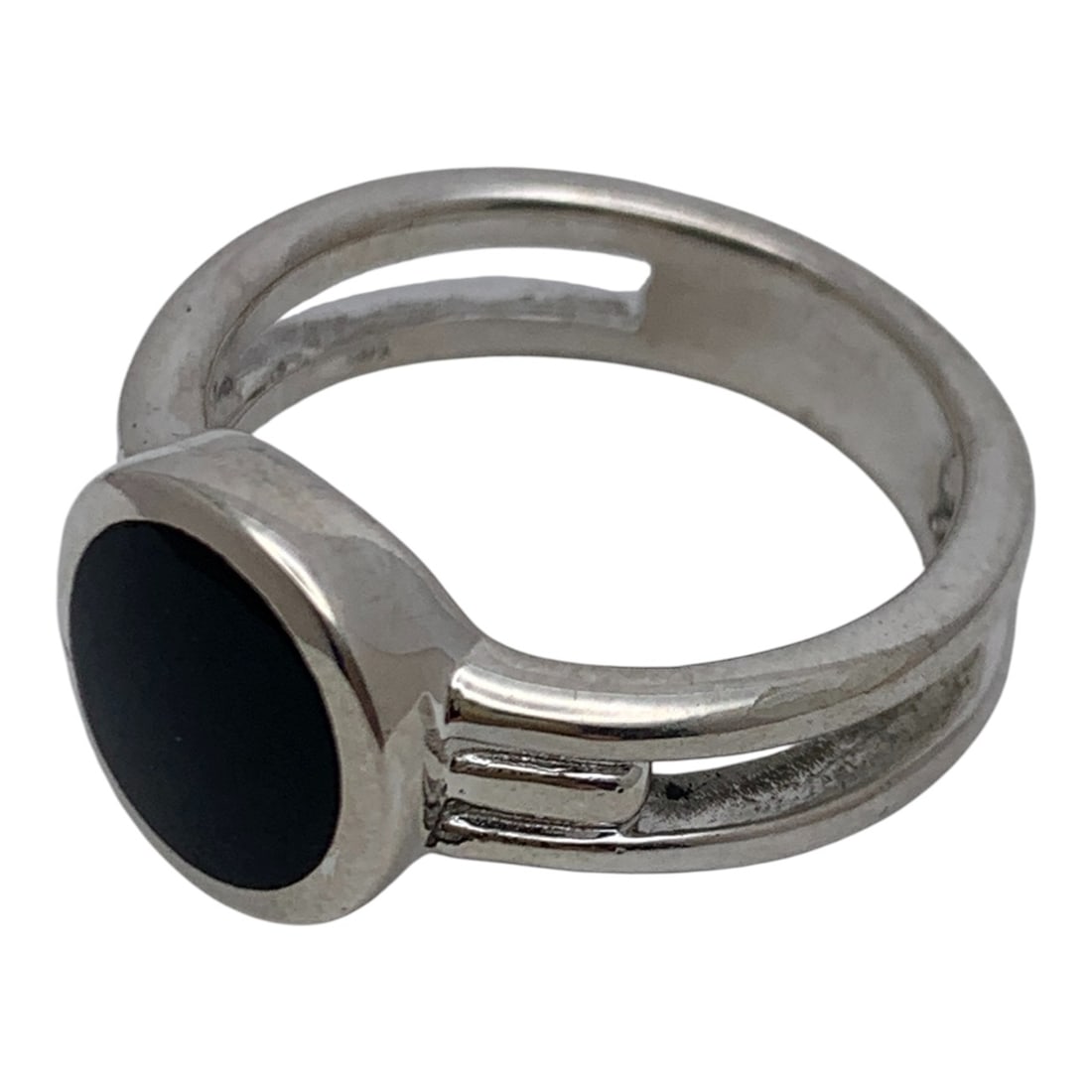 Sterling Silver & Black Stone Ring - 3