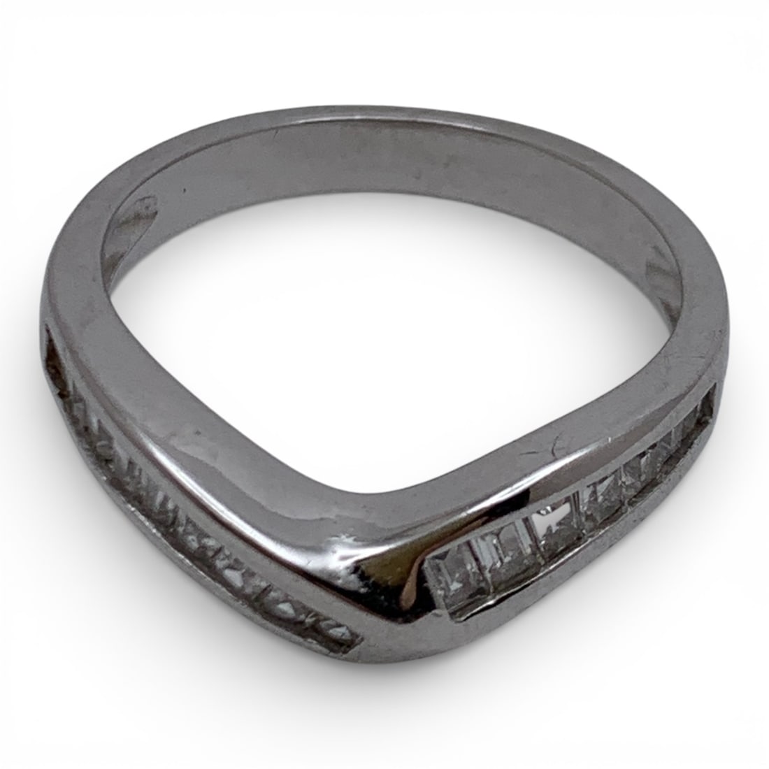 Sterling Silver Ring With Clear Stones - 20