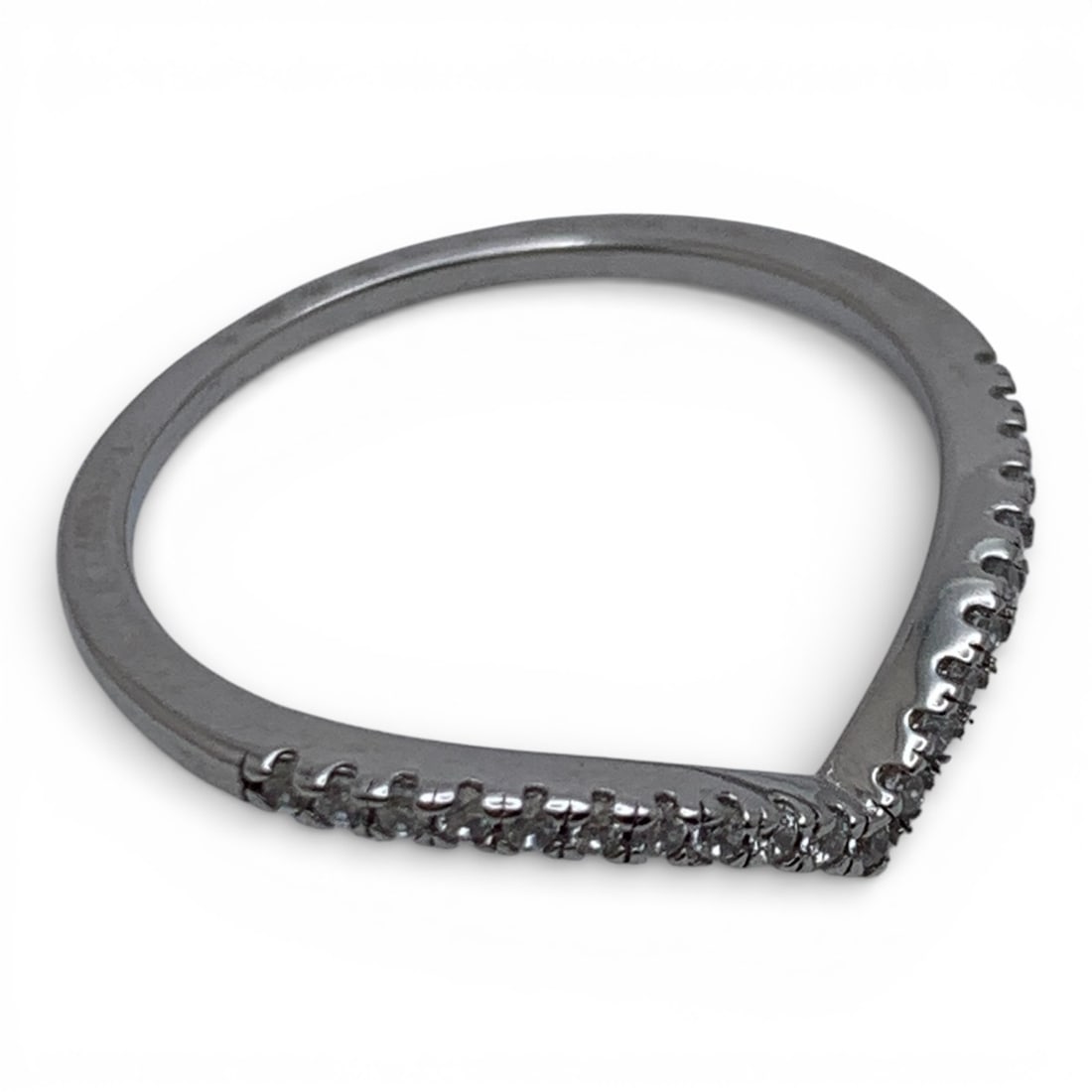 Sterling Silver Ring With Clear Stones - 4