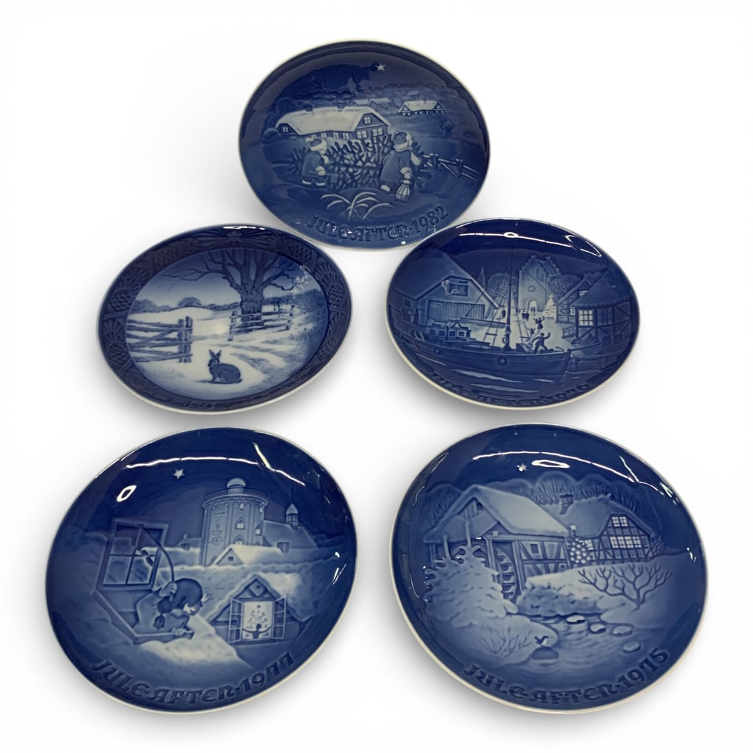 Group Of 5 Royal Copenhagen Winter Theme Plates (1 of 2)