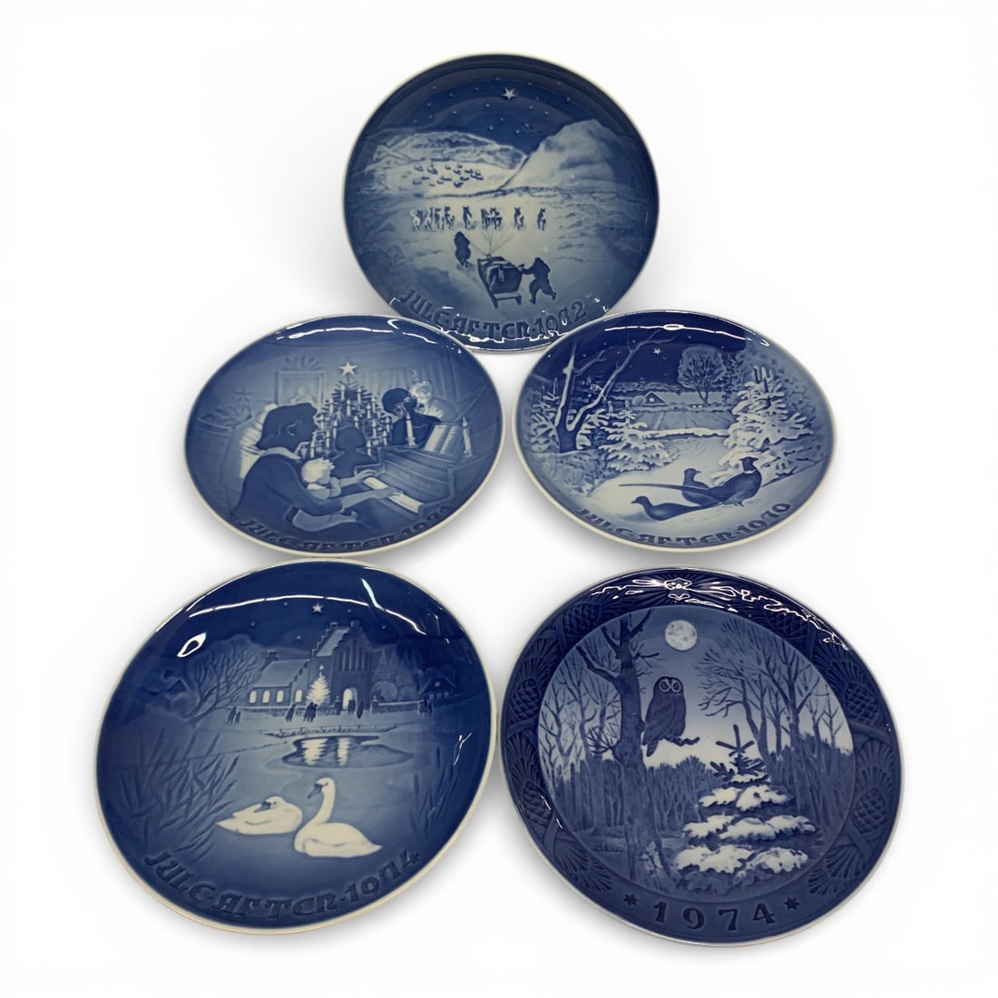 Group Of 5 Royal Copenhagen Winter Theme Plates (1 of 2)