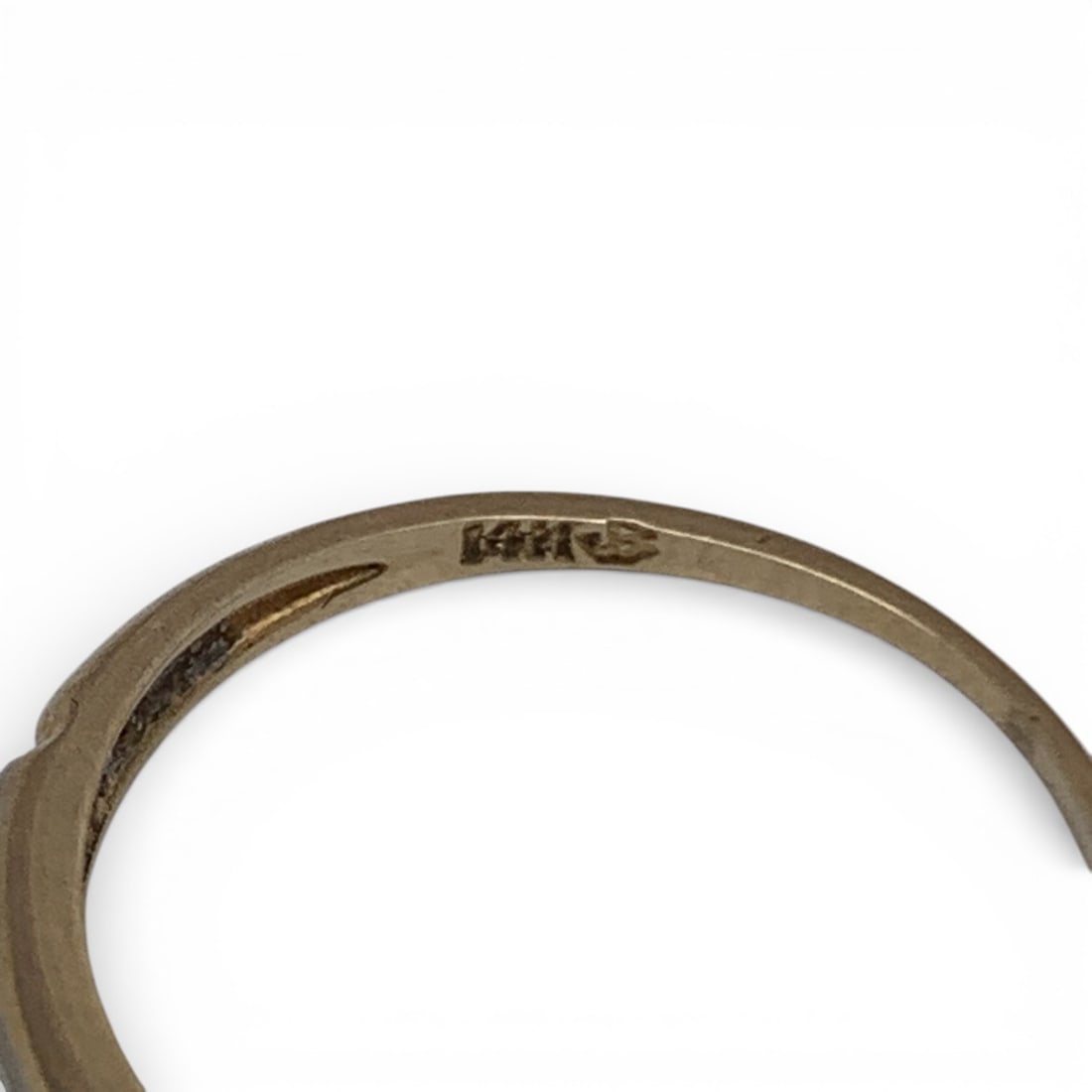 14k Yellow Gold & Diamond Ring - 6