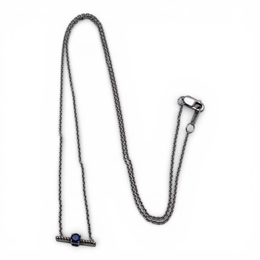 Sterling Silver & Blue Stone Necklace: Marked 925 - 18" Long - 1.9 Grams