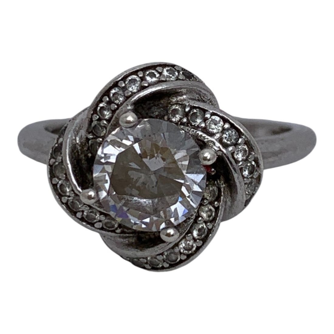 Sterling Silver Ring With Clear Stones: Marked 925 - Size 7 - 3.4 Grams