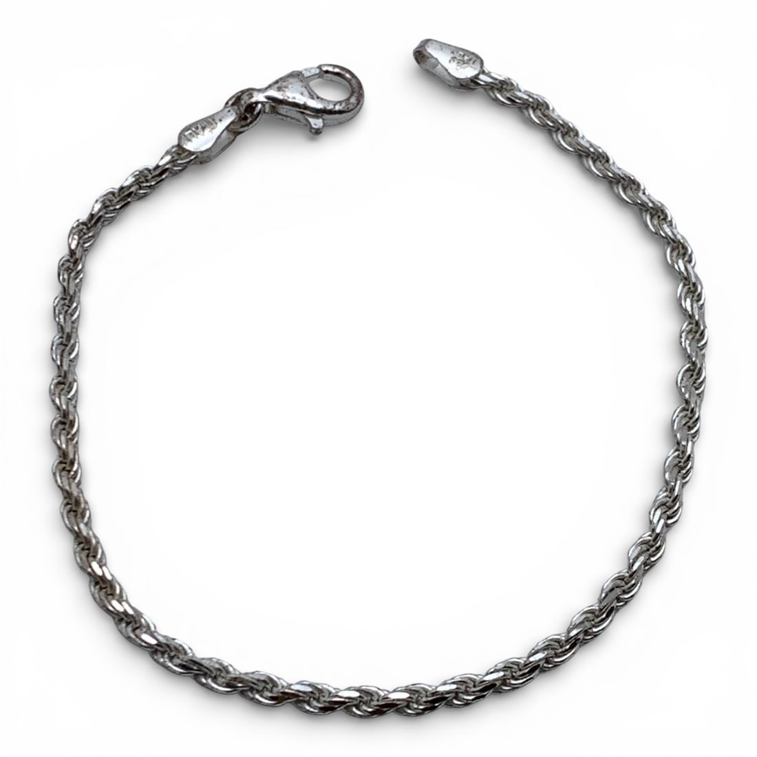 Sterling Silver Bracelet: Marked 925 - 7" Long - 3.9 Grams