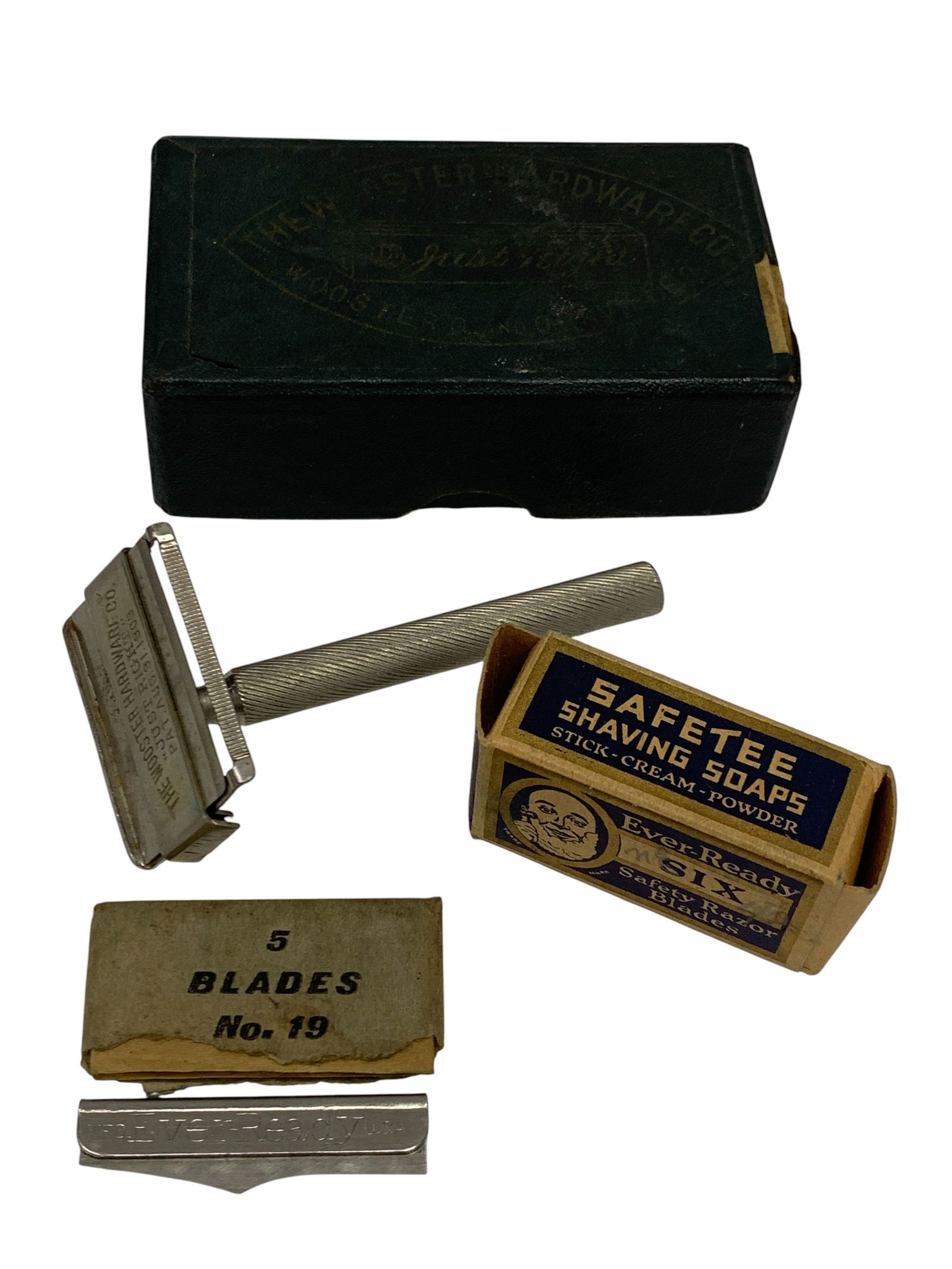Vintage Razor & Extra Blade Set In Box (1 of 3)