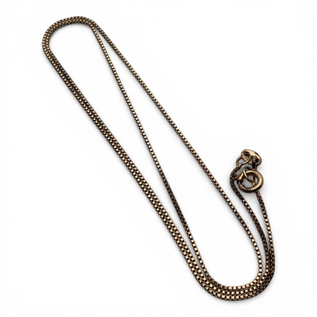 Sterling Silver Box Chain Necklace: Marked 925 - 17 1/2" Long - 2.2 Grams