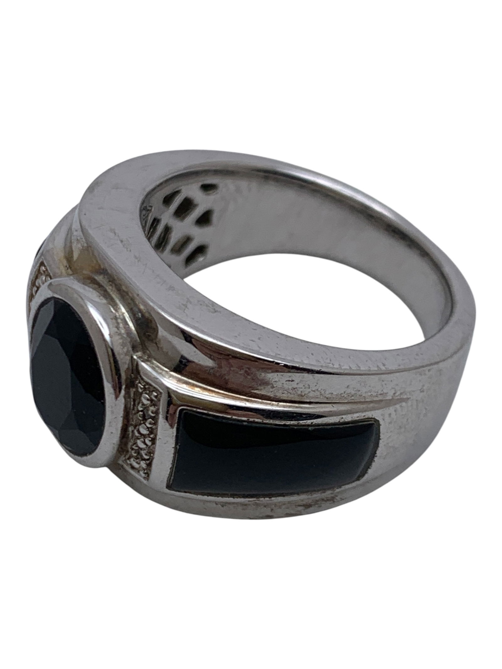Sterling Silver Ring With Black Stones - 3