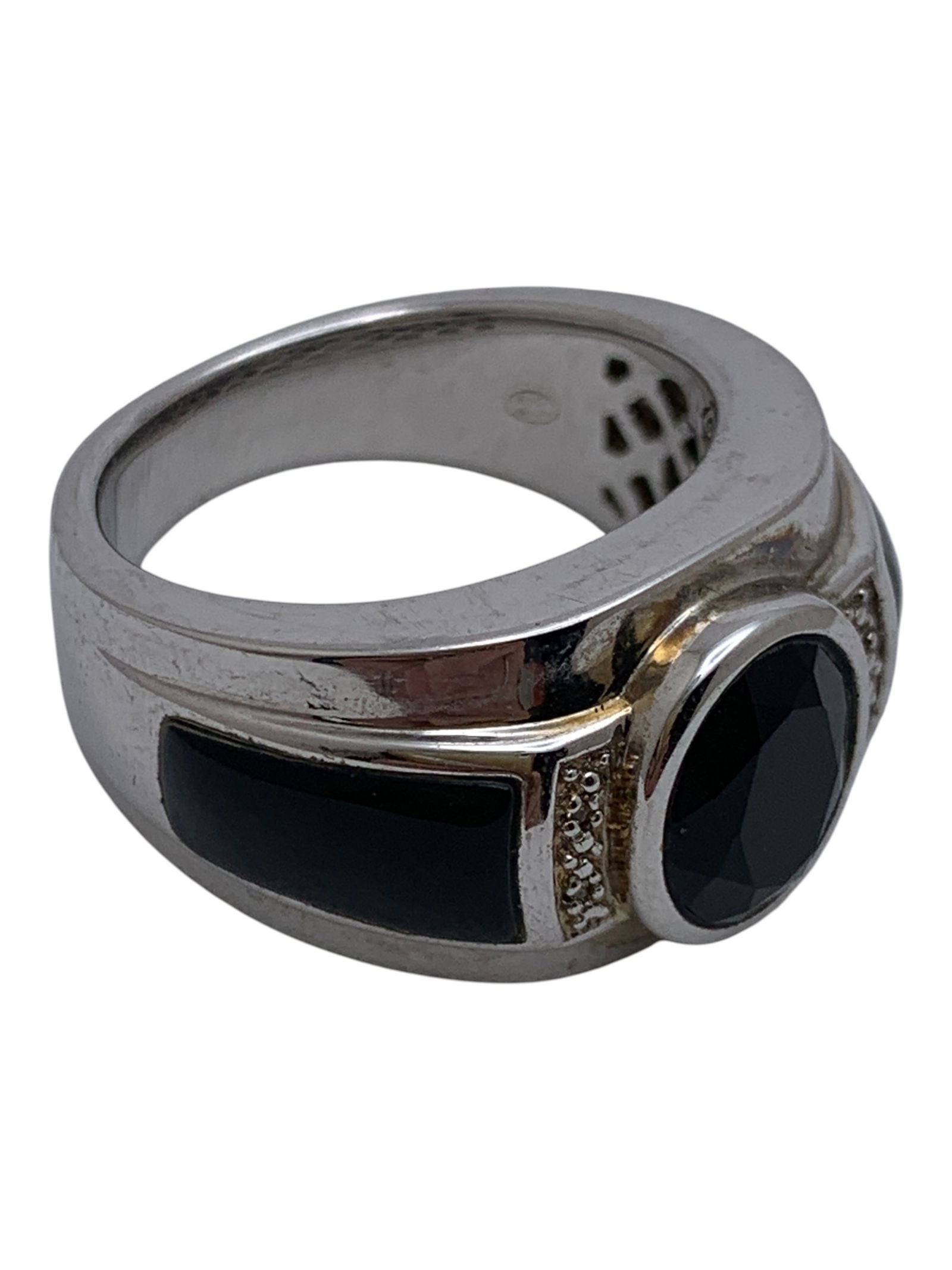 Sterling Silver Ring With Black Stones - 4