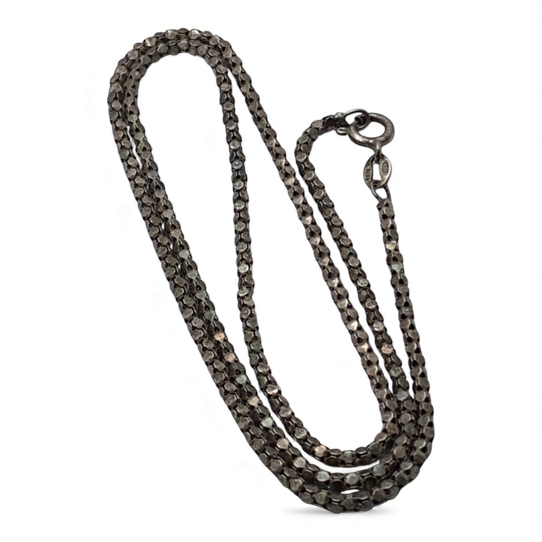 Sterling Silver Necklace: Marked 925 - 18 5/8" Long - 4.1 Grams