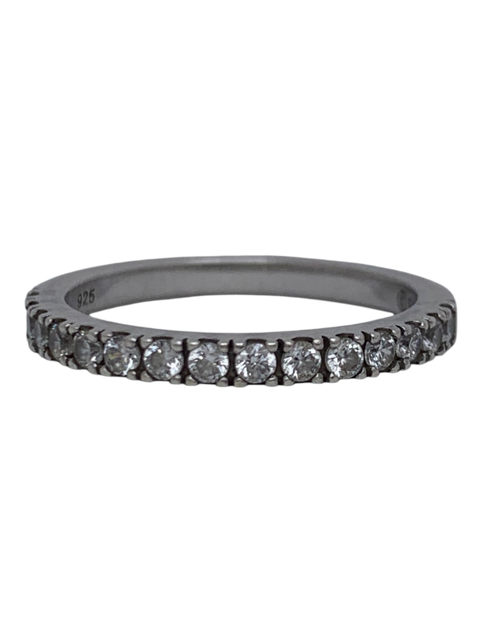 Sterling Silver Ring With Clear Stones: Marked 925 - Size 7 - 2.0 Grams