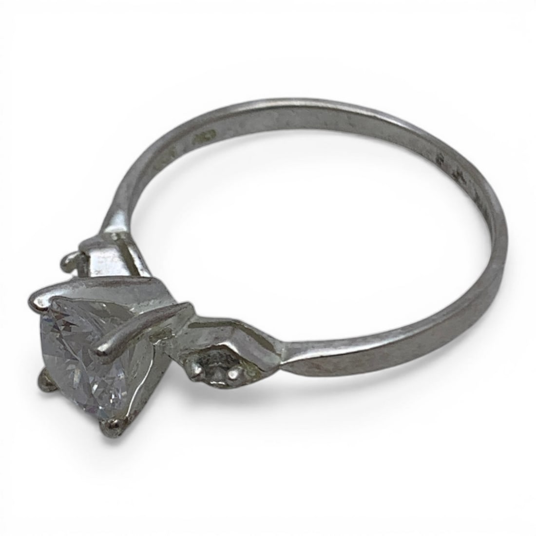 Sterling Silver Ring With Clear Stones - 3