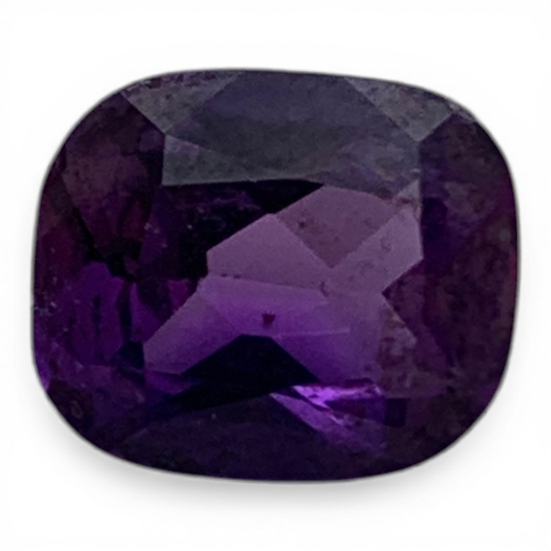 Faceted Bicolor Blue/ Purple Sapphire Gemstone: 8.5x10.5mmGemstones Tested With Presidium Gem Tester Il - Berners Does Not Guarantee Authenticity Of Gemstones