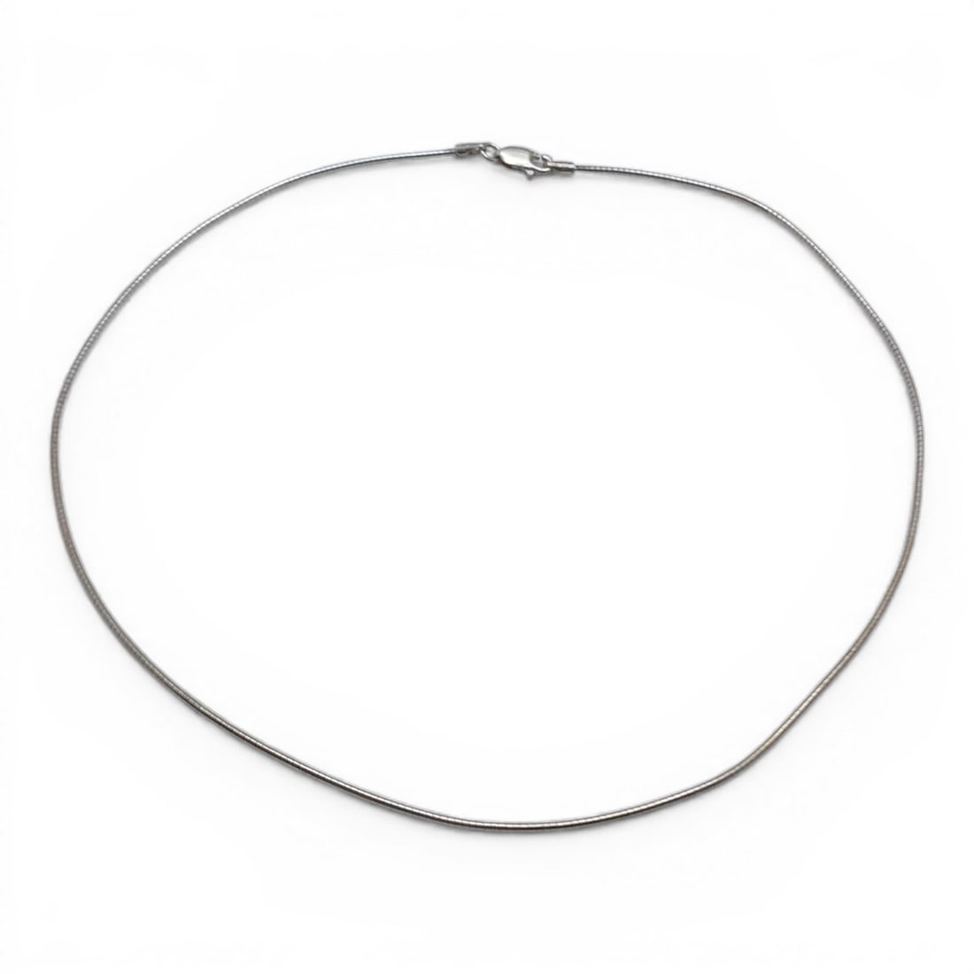 Sterling Silver Necklace: Marked 925 - 16 1/8" Long - 5.3 Grams