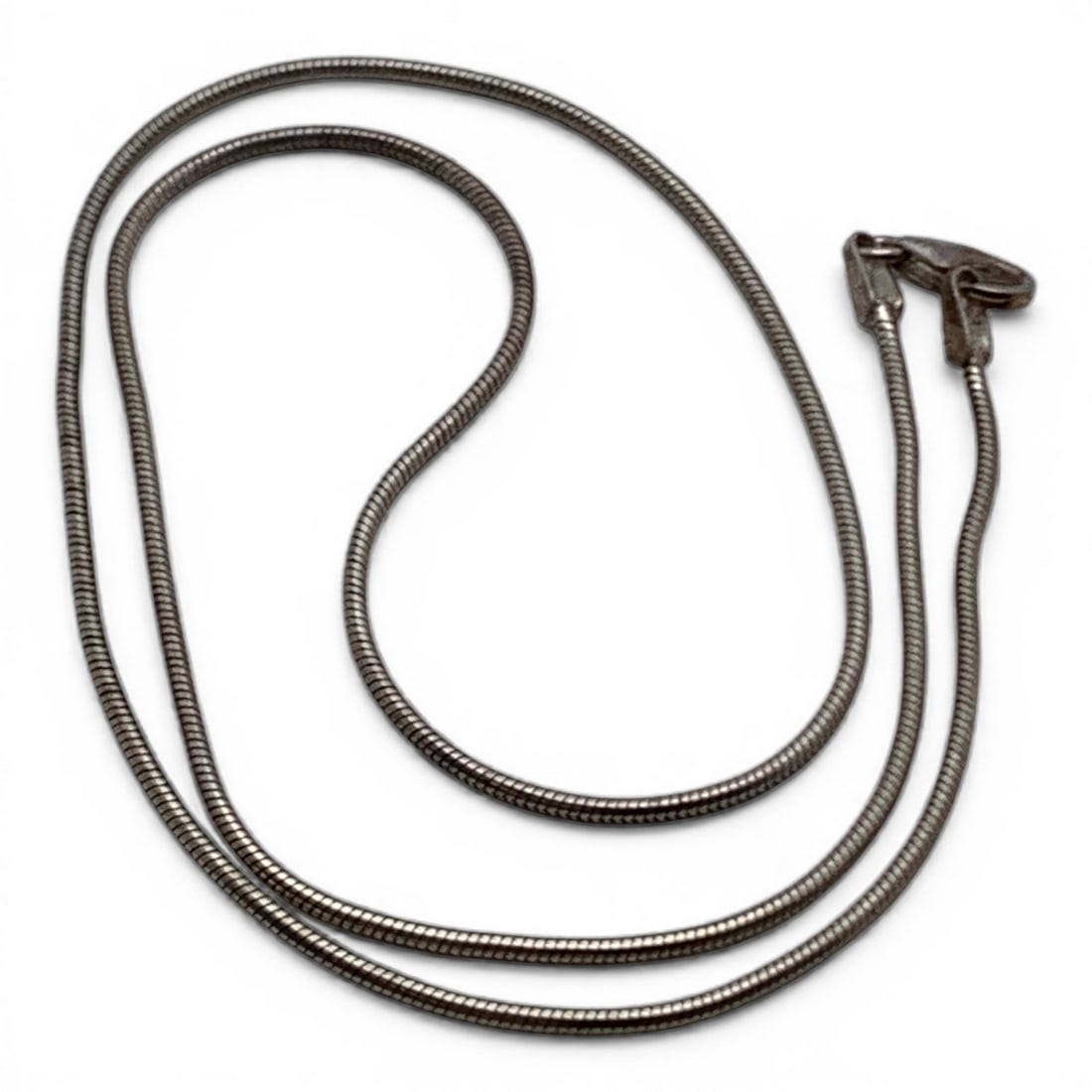 Sterling Silver Necklace: Marked 925 - 16 1/8" Long - 4.7 Grams