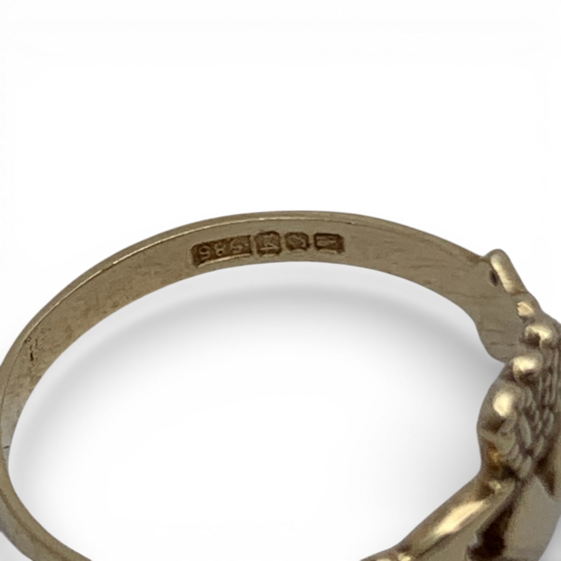 14k Yellow Gold Claddagh Ring - 6