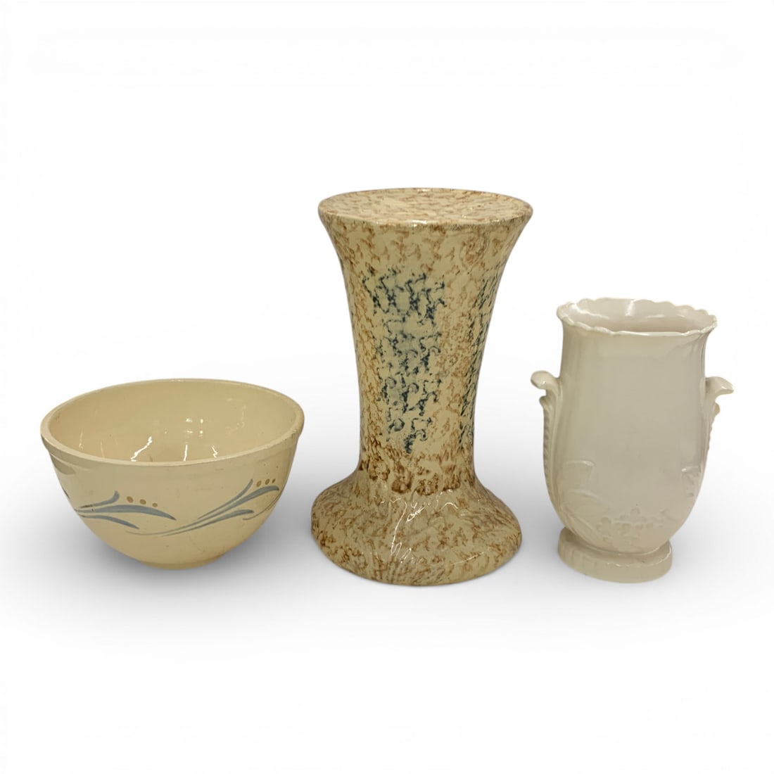 3 Pieces Of Miscellaneous Pottery (1 of 5)