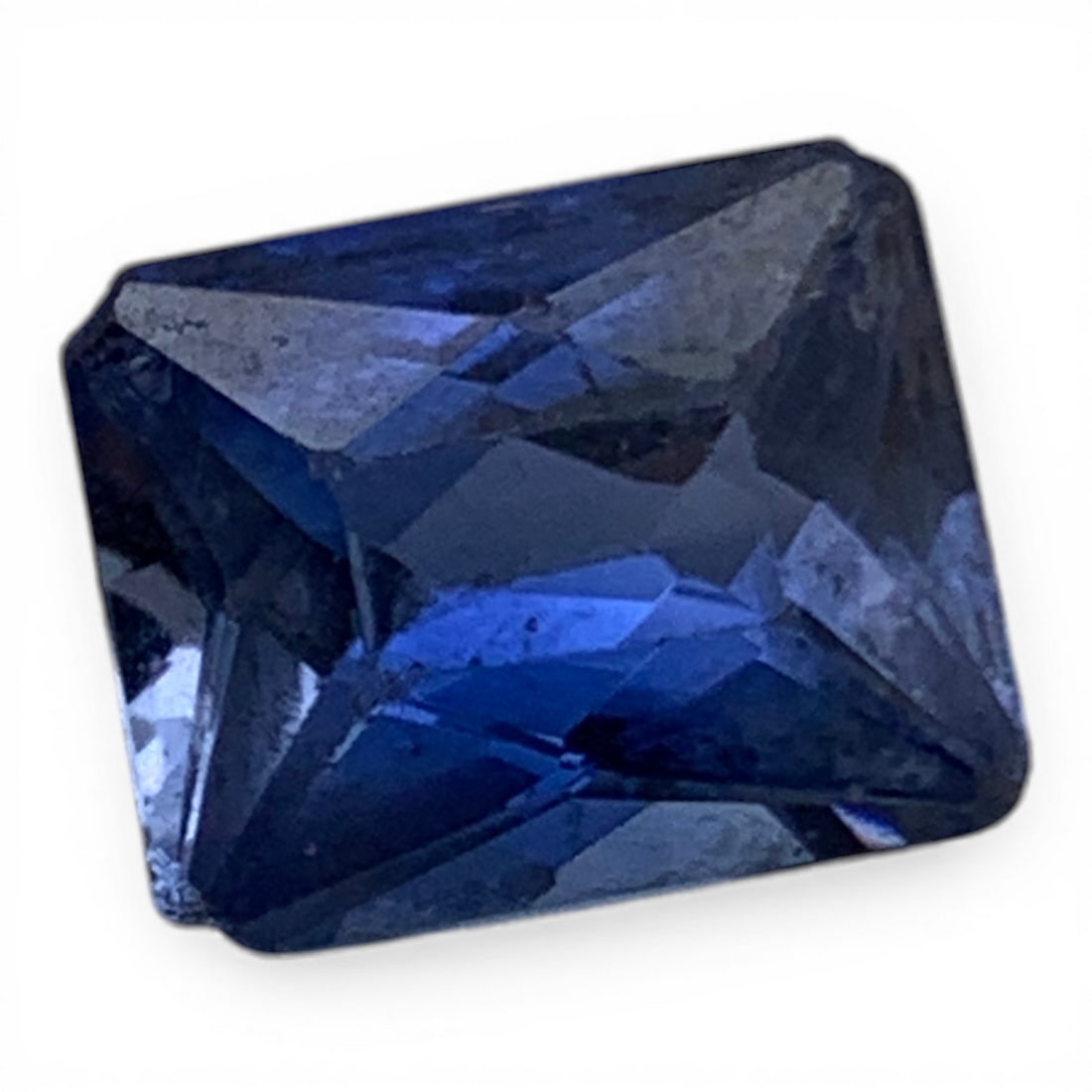 Faceted Blue Sapphire Gemstone: 8x10.5mmGemstones Tested With Presidium Gem Tester Il - Berners Does Not Guarantee Authenticity Of Gemstones