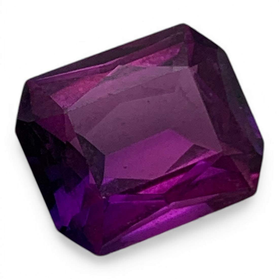 Faceted Purple Sapphire Gemstone - 3