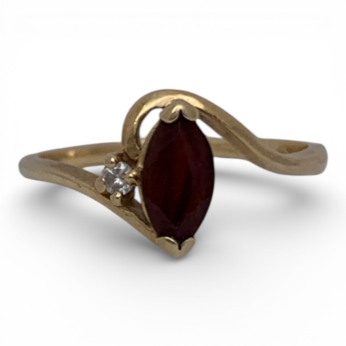 14k Yellow Gold Diamond & Garnet Ring: Marked 14k - Size 5.25 - 1.1 DwtGemstones Tested With Presidium Gem Tester Il - Berners Does Not Guarantee Authenticity Of Gemstones