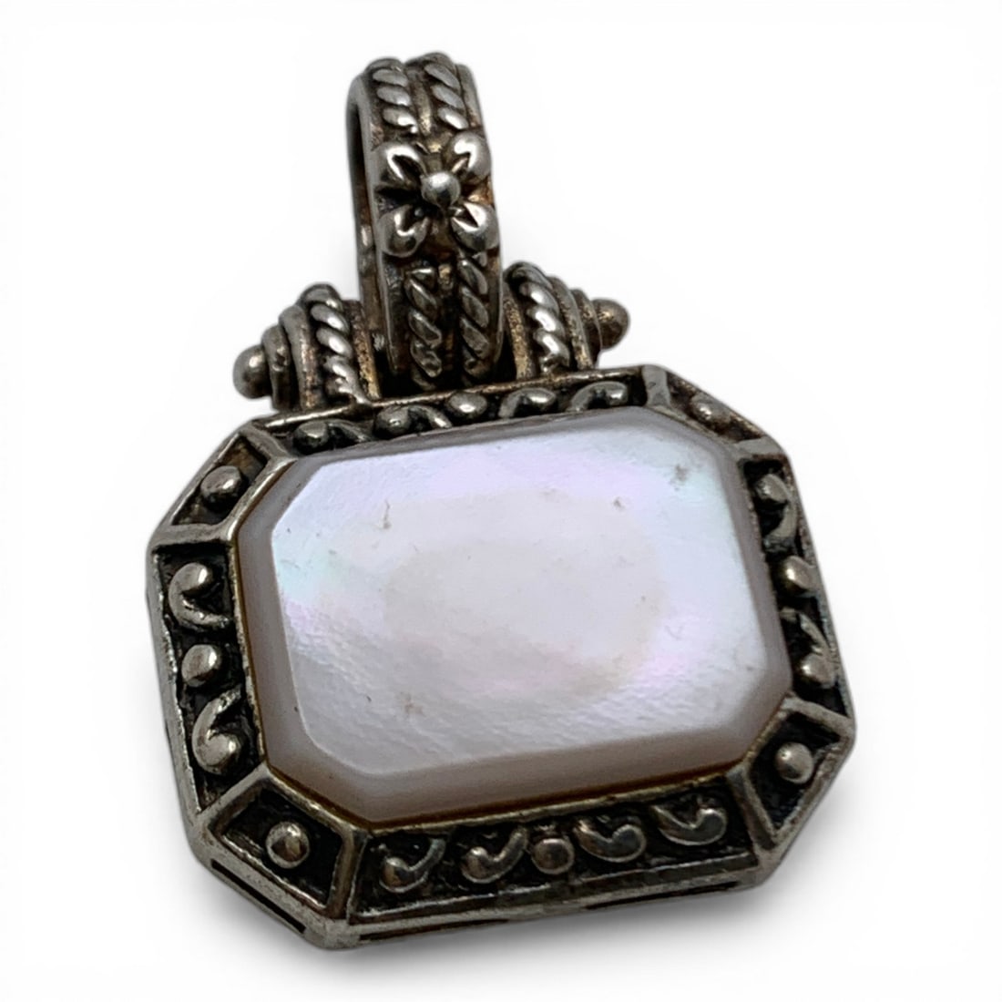 Sterling Silver & Mother Of Pearl Pendant: Marked 925 - 1 1/8" Long - 6.1 Grams