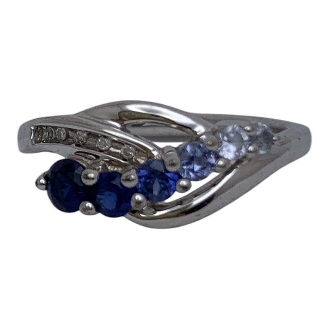 Sterling Silver Ring With Clear & Blue Stones: Marked 925 - Size 6.5 - 2.8 Grams