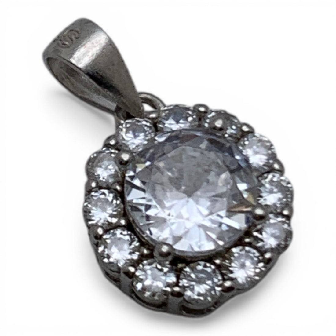 Sterling Silver Pendant With Clear Stones: Marked 925 - 5/8" Long - 1.2 Grams